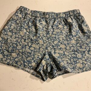 Universal Thread Blue Floral High-Waist Pull-On Shorts